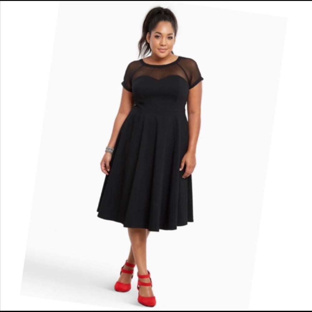 NWT Torrid SZ 16 Black Mesh Illusion Swing Dress